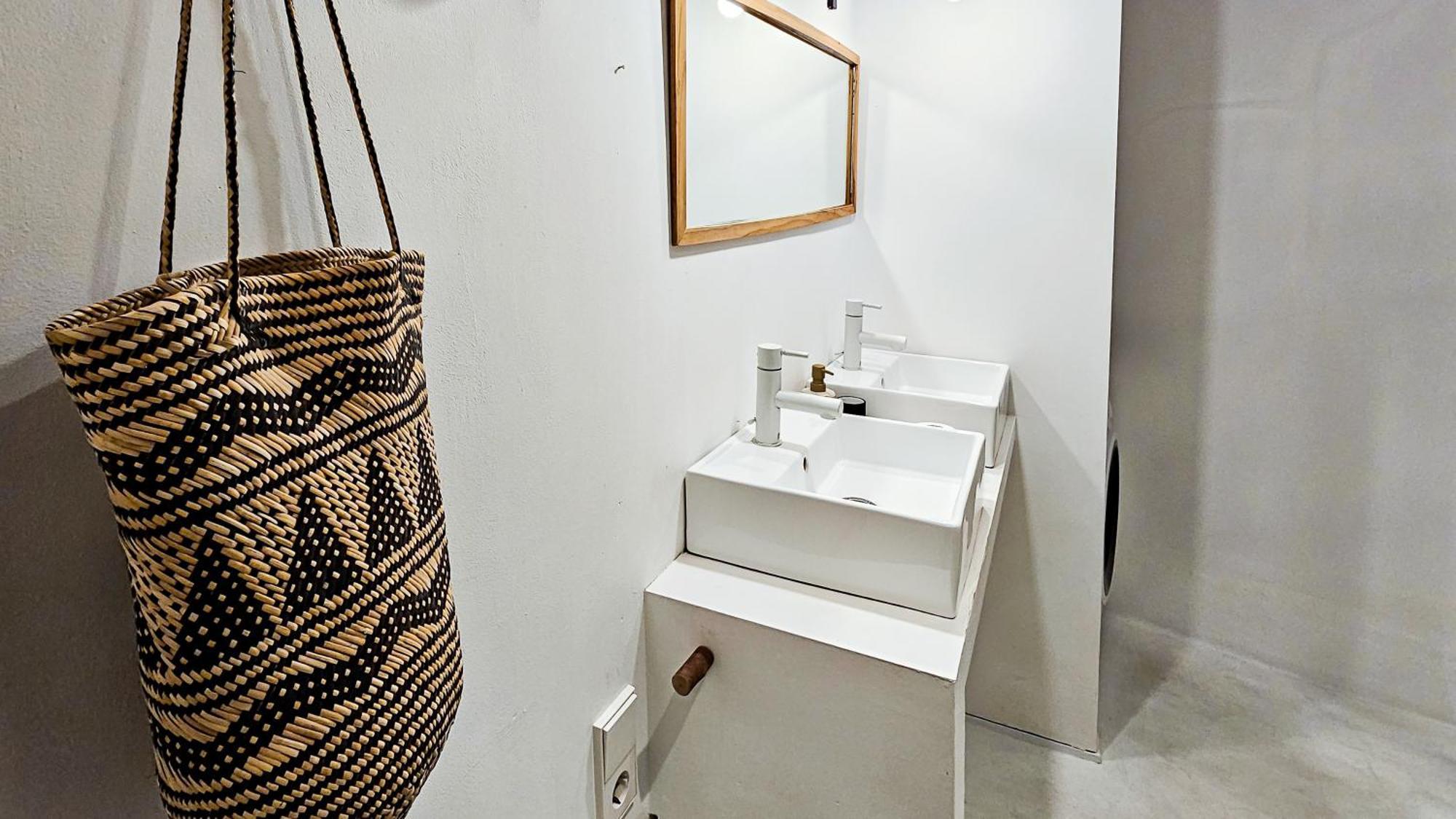 The White Wilde - Studio In A Historic Canalhouse From 1799 Amsterdam Ngoại thất bức ảnh